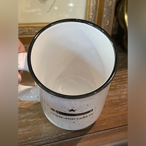 “Come and take it” speckled Mug 16oz Approximately 4 1/2" tall, 3 1/4" in diam. - Picture 5 of 8